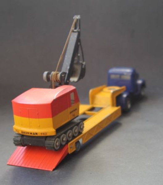 Tekno Scania Vabis 110 Cargotruck with Akerman Dredge 1958 Die-Cast-Model (4915)